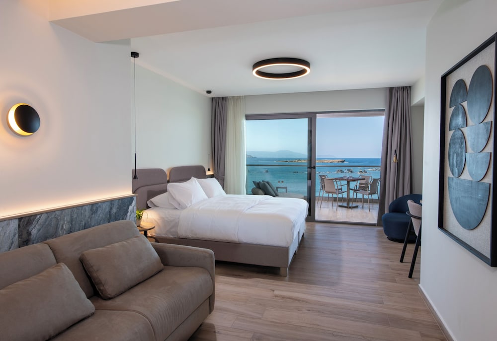 Premium Triple Room