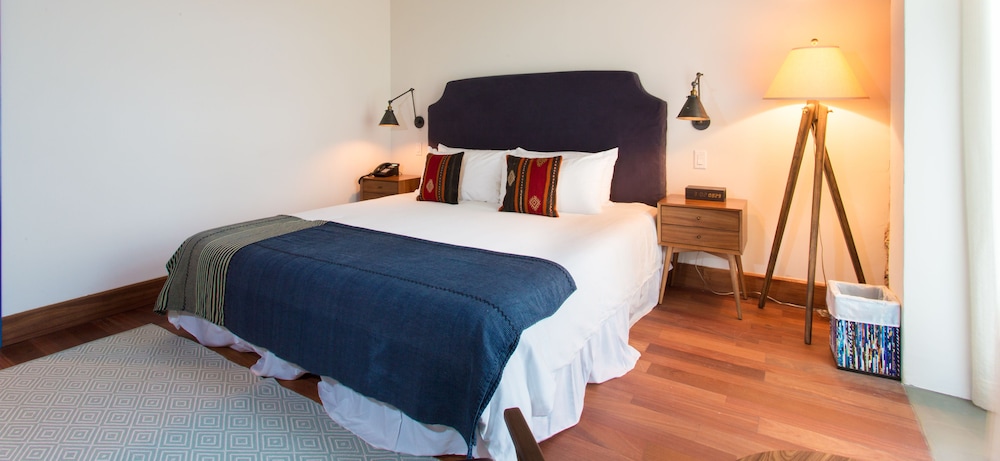 Studio, 1 King Bed, Non Smoking, Connecting Rooms photo 1