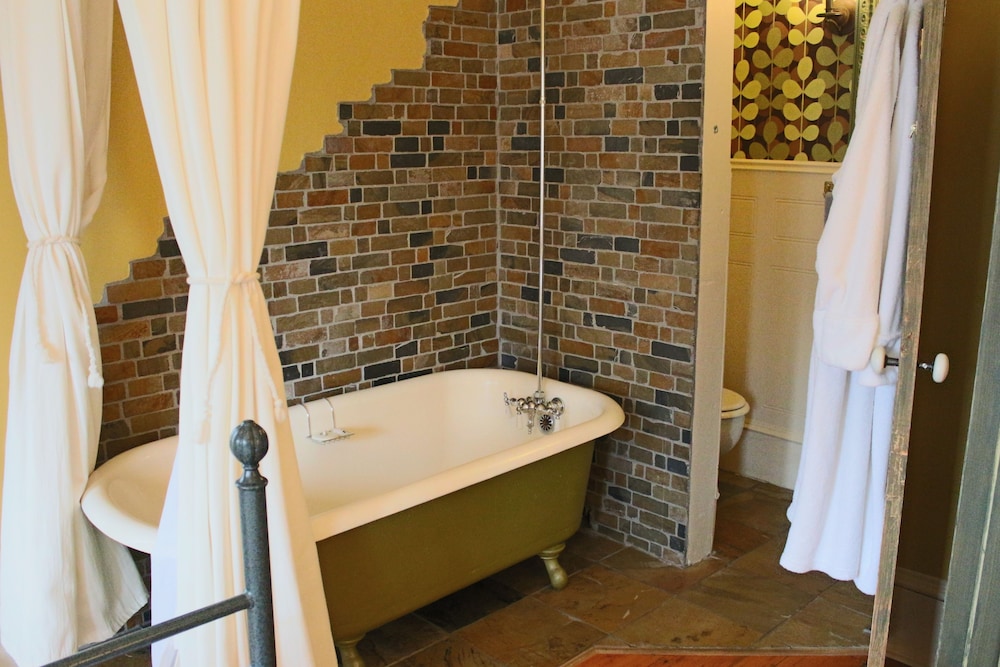Superior Room, 1 Bedroom, City View (Exubérante), photo 6
