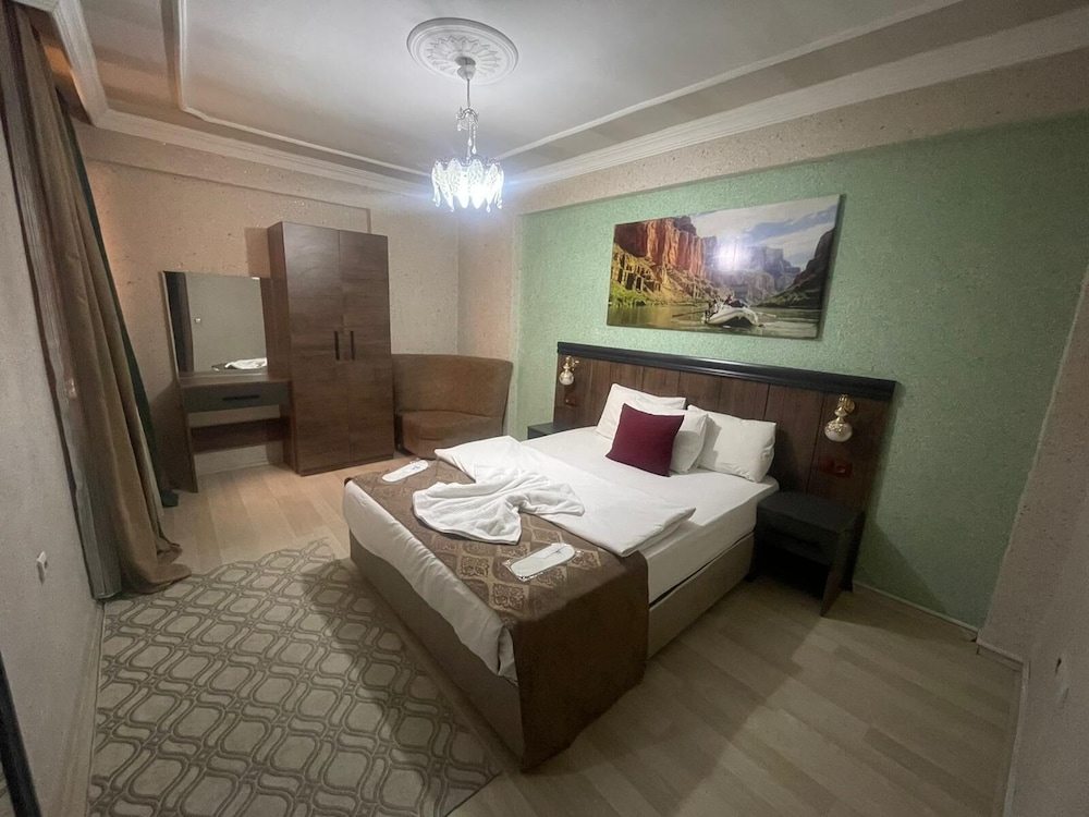 Junior Suite - Photo 1