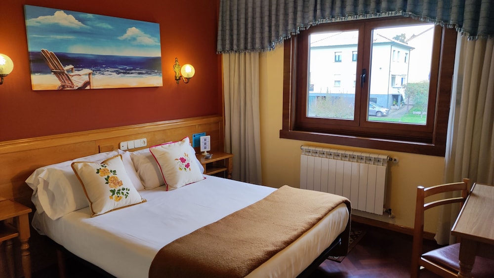 Double Room - Photo 8