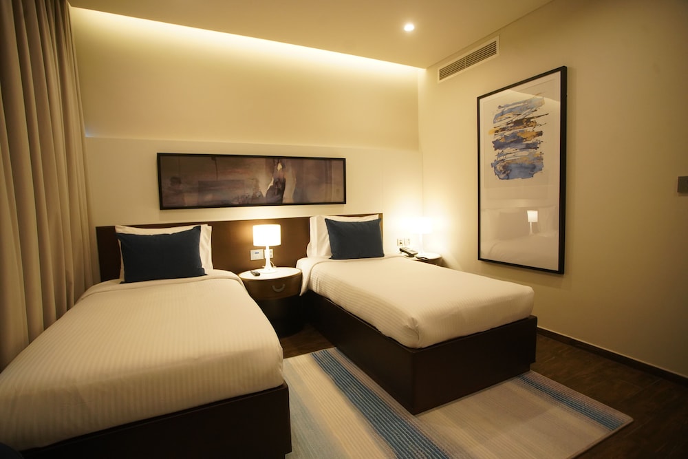 Deluxe Twin Room - Photo 2