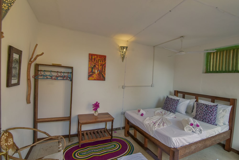 Basic Double Room
