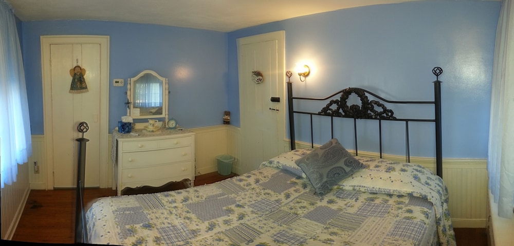 Traditional Room