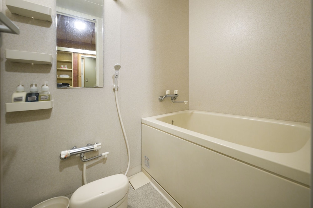 Miyamatei Superior Japanese Style Room, Mt. Fuji View [With Yamanshi Wine Lounge Access] photo 2
