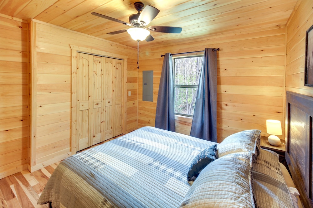House (2 Bedrooms) photo 2