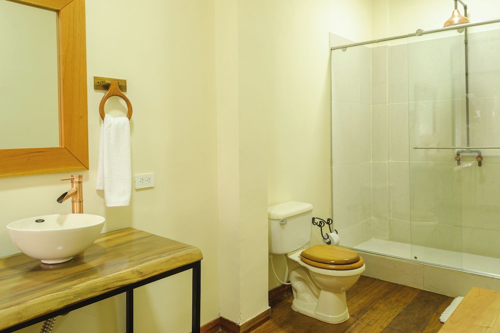 Deluxe Suite, Garden View photo 3