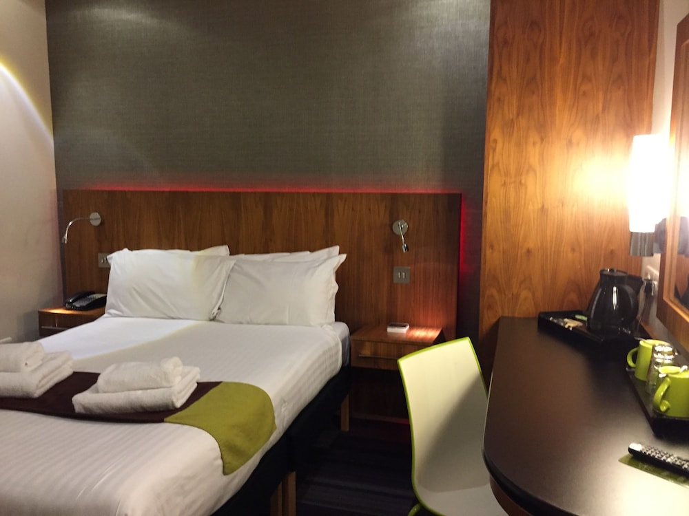Small Double Room - Photo 4