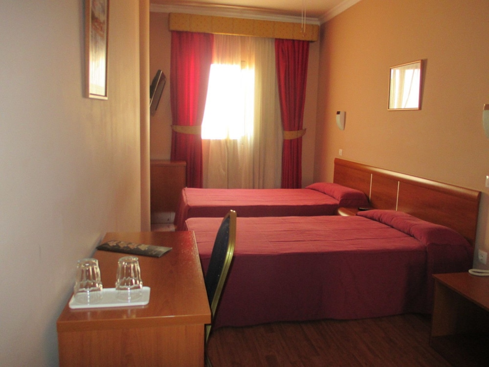 Twin Room photo 2