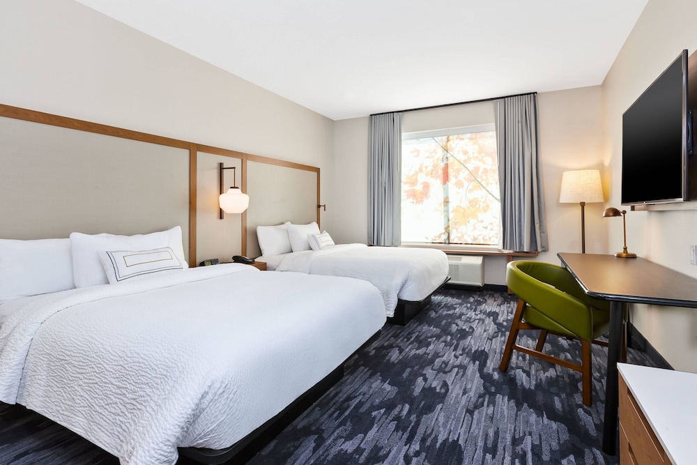 Suite, Multiple Beds photo 2