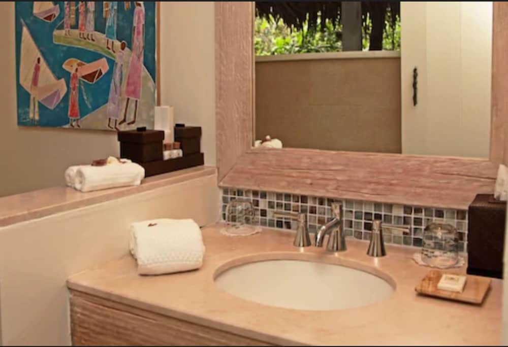 Villa (Cool) photo 2