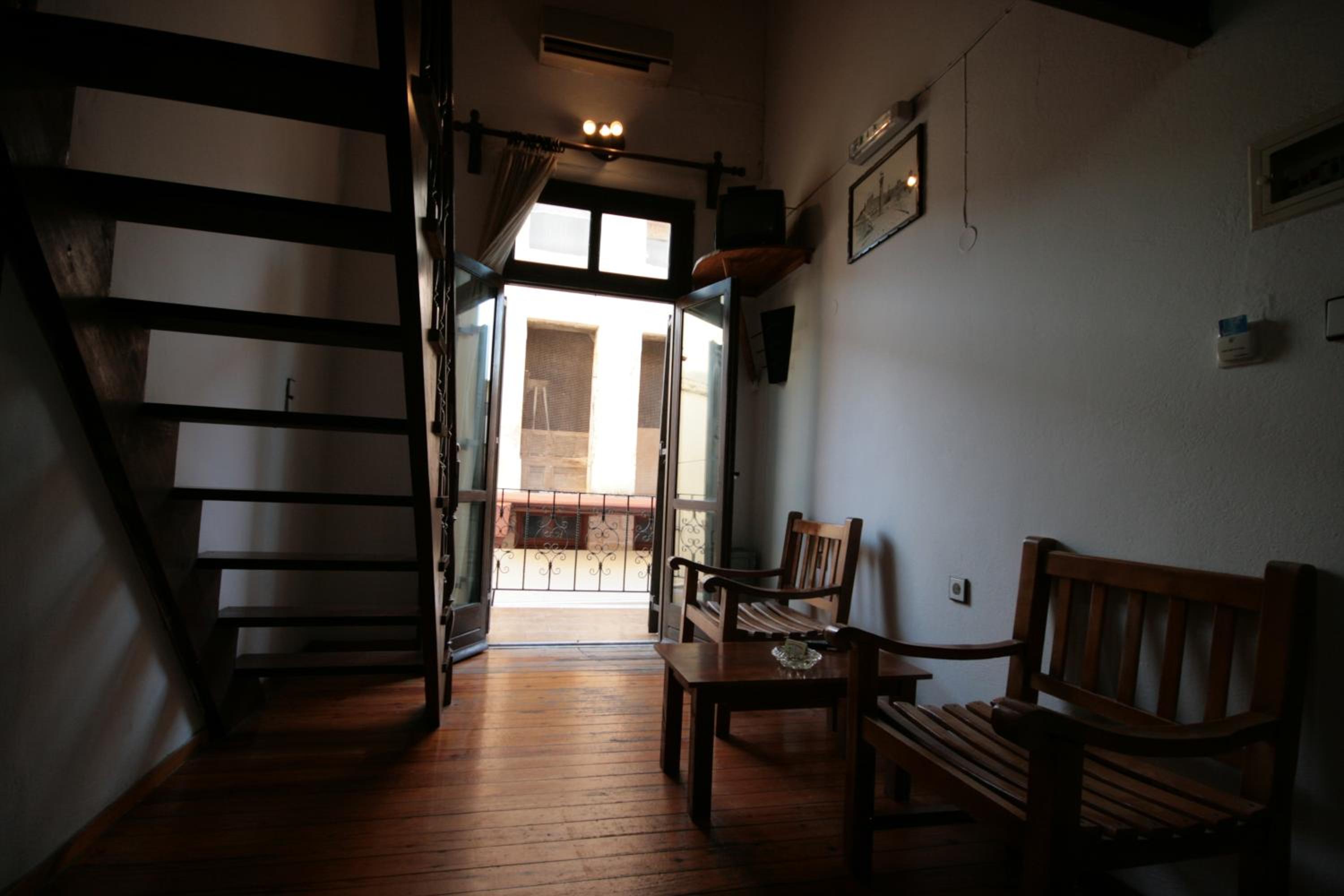 Maisonette (2 Adults)