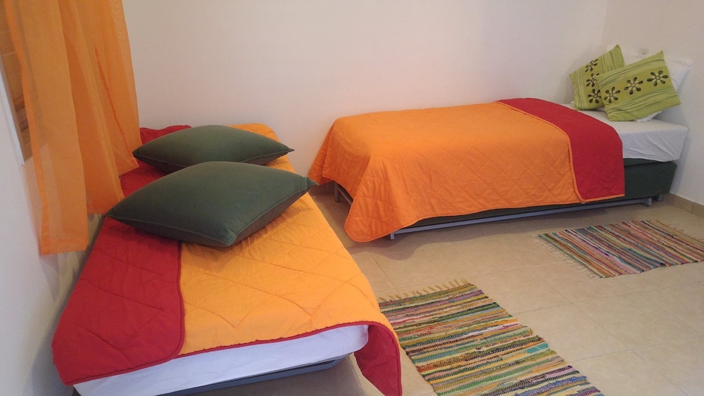 Family Room (Room 3) photo 1