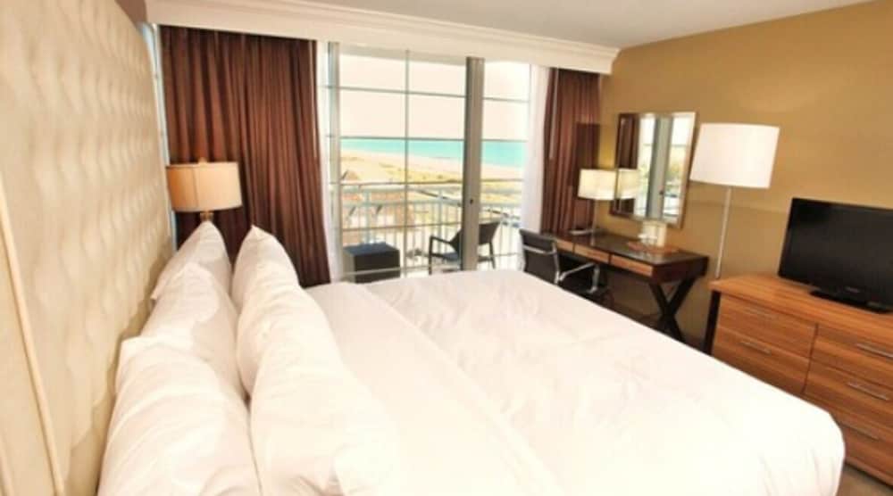 Standard Single Room, 1 King Bed photo 1