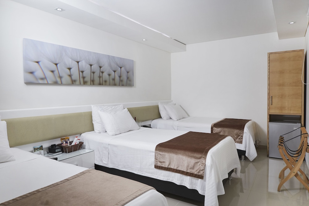 Basic Triple Room photo 1