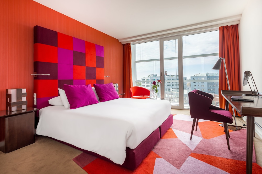 Superior Double Room, City View - Photo 3