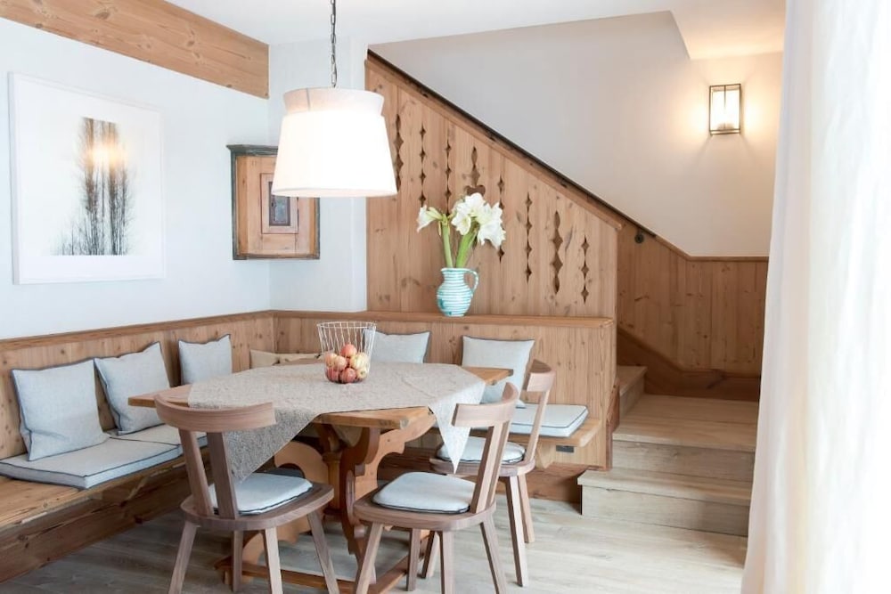 Luxury Chalet, 3 Bedrooms photo 3