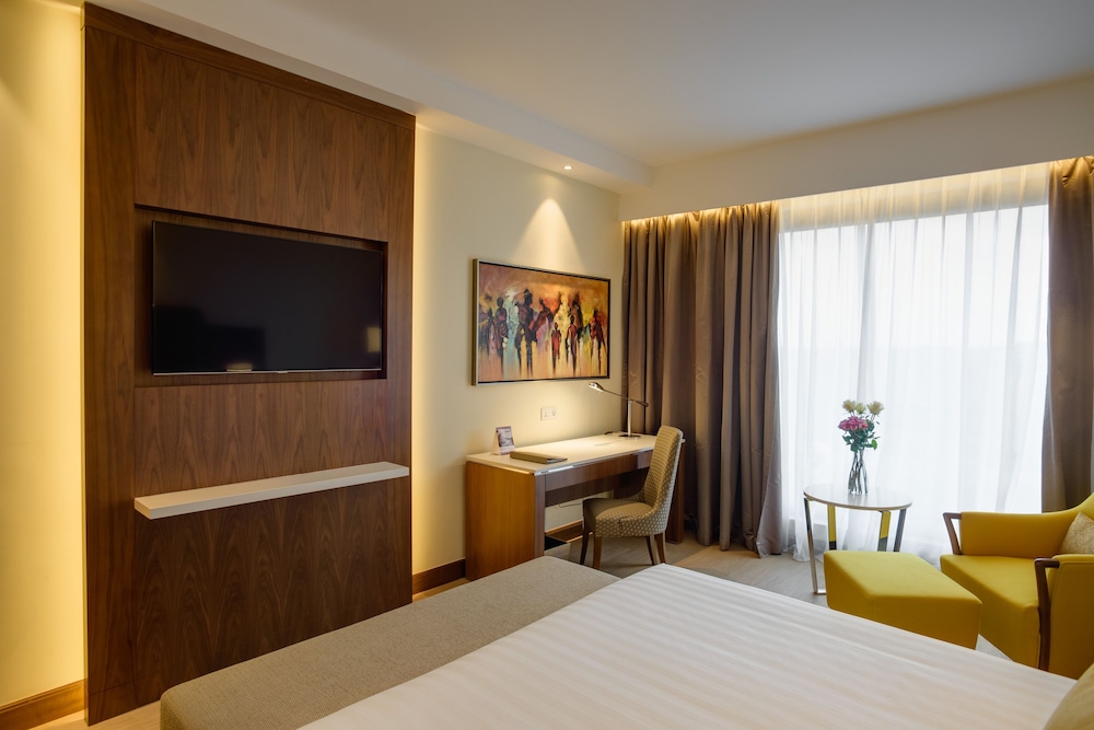 Standard Room, 2 Twin Beds, Balcony photo 3