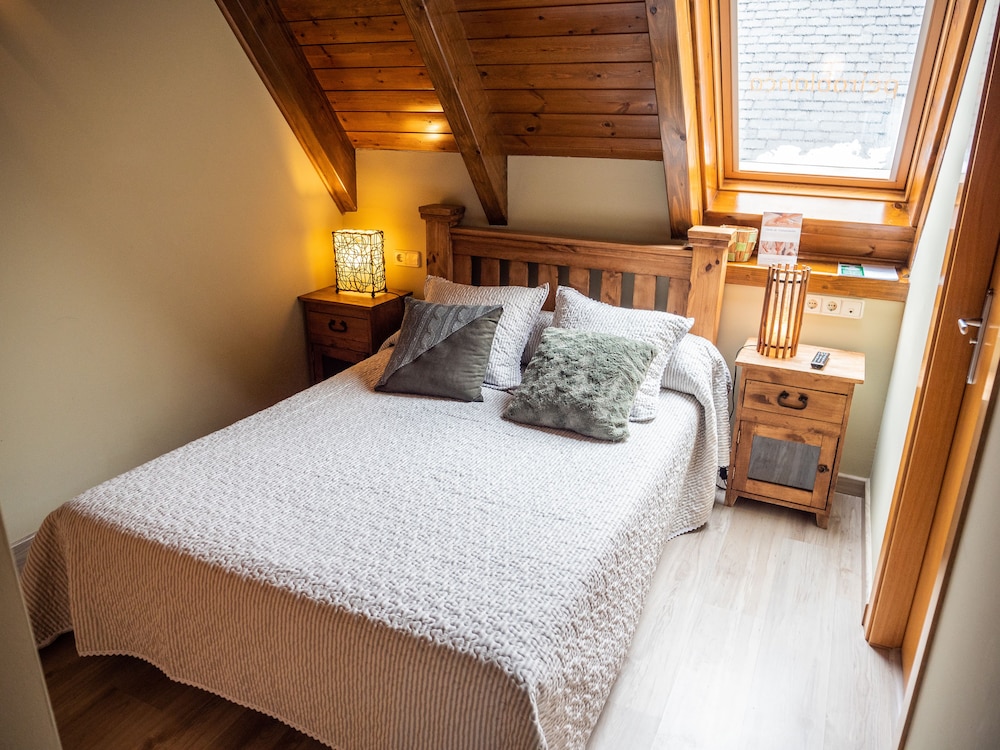 Basic Double Room