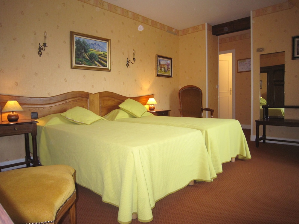 Superior Twin Room photo 1