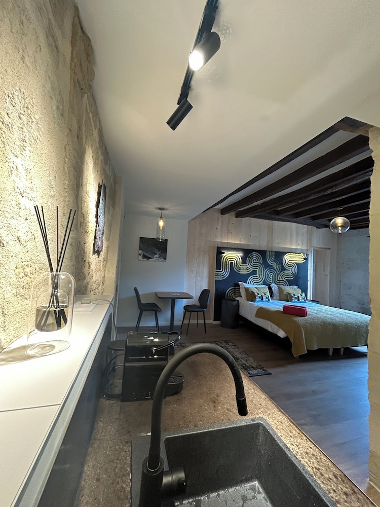 Standard Double or Twin Room photo 2