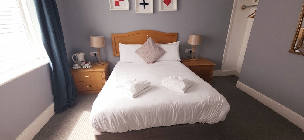 Standard Double Room, Ensuite photo 2