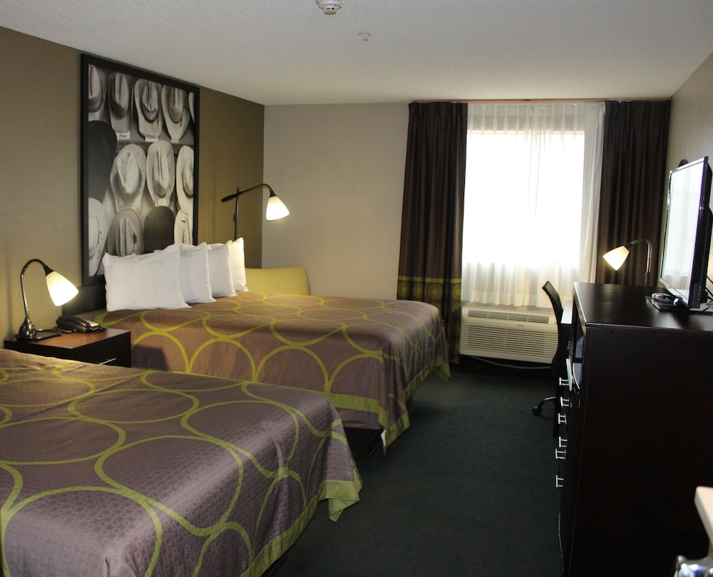Room, 2 Queen Beds, Non Smoking photo 3