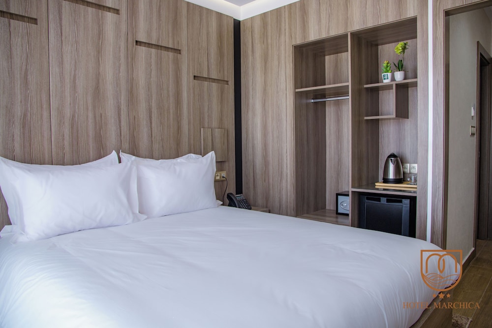 Standard Double Room, 1 Queen Bed - Photo 7
