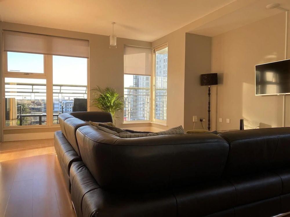 Superior Apartment, Balcony, City View