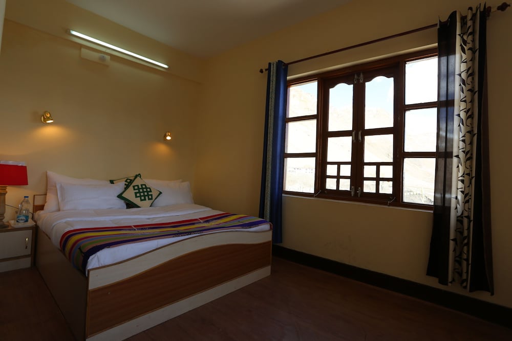 Standard Room, Mountain View photo 2