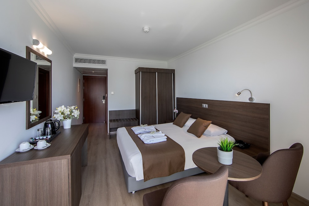Superior Room photo 2