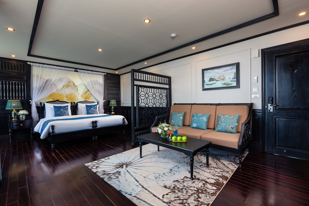 Lan Ha Junior Suite, 2D1N or 3D2N photo 3
