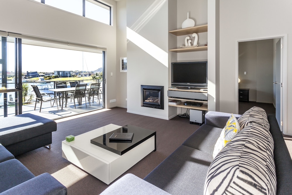 Two Bedroom Deluxe Couples Villa