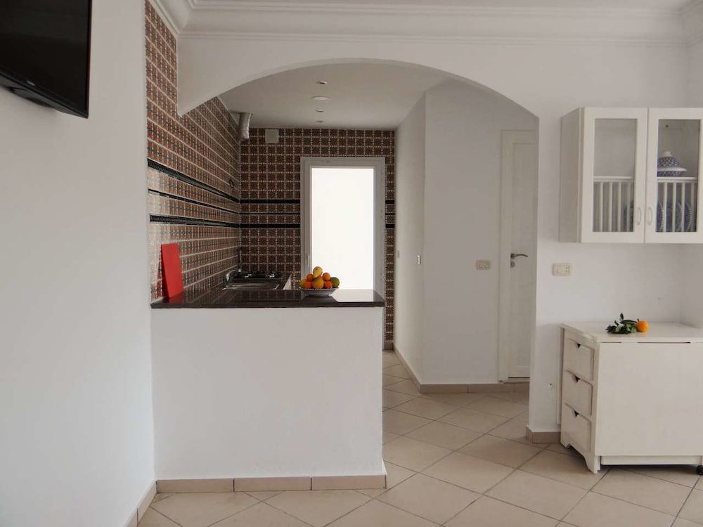 Apartment, 3 Bedrooms, Sea View photo 2