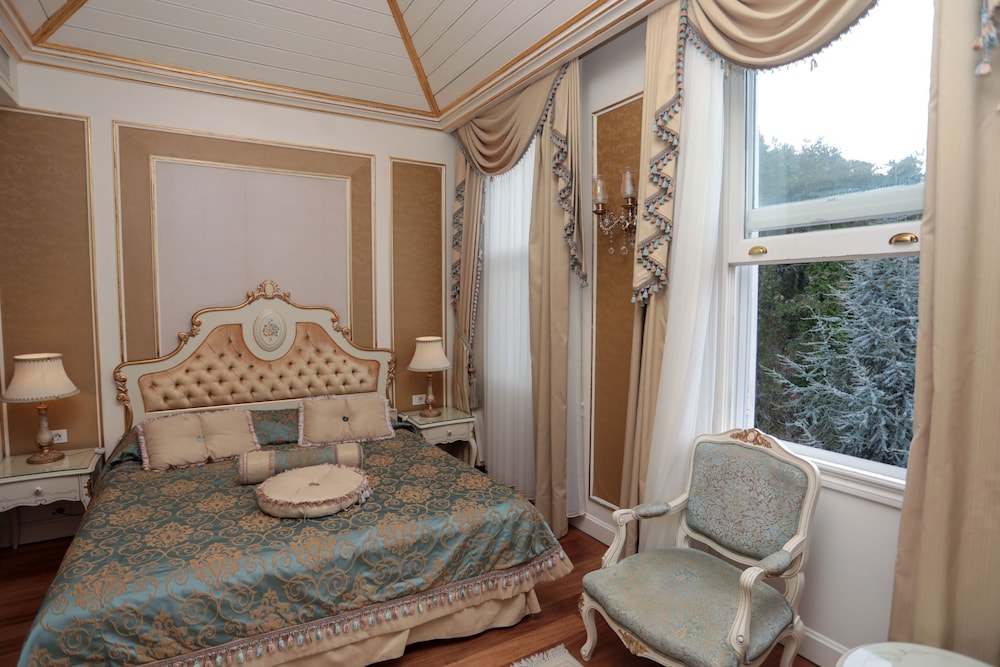Suite - Photo 7