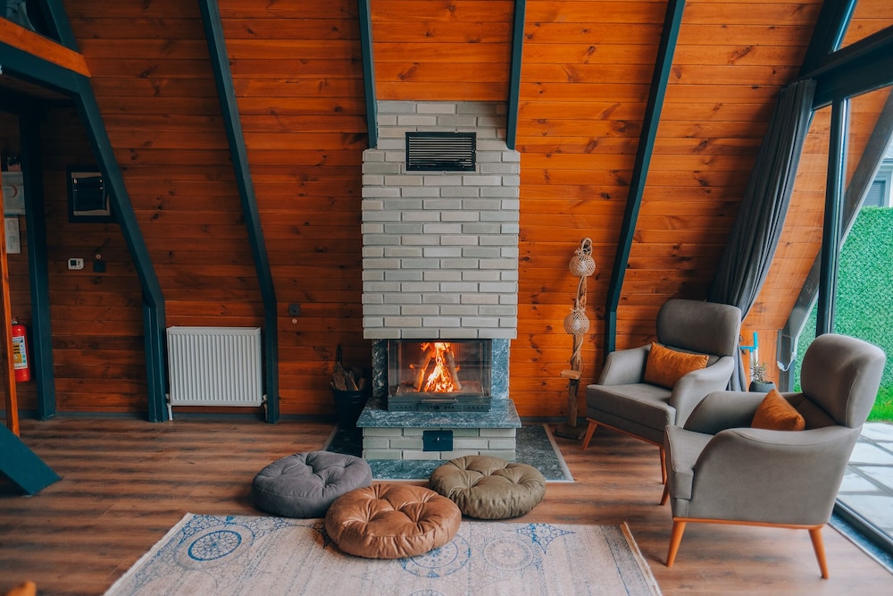 Deluxe Bungalow - Photo 1
