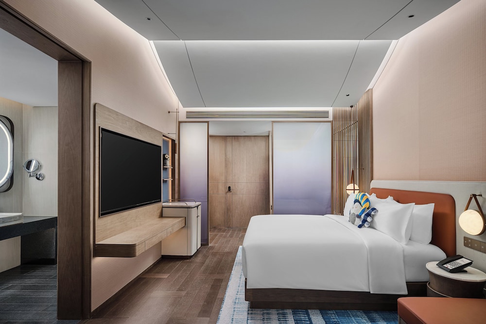 Grand Room, 1 King Bed