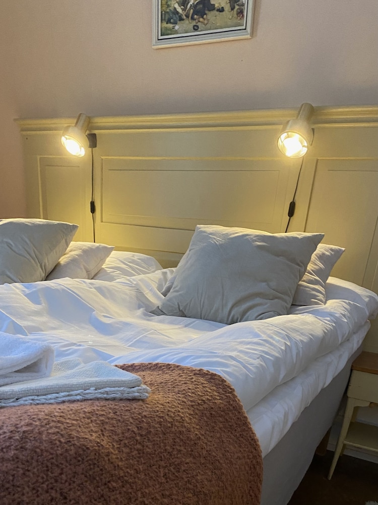 Standard Double Room, 2 Twin Beds, Non Smoking, Private Bathroom