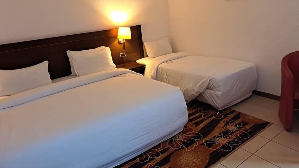 Classic Triple Room, Balcony, Beach View photo 1