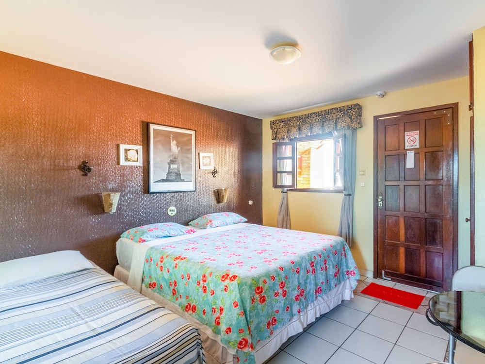 Triple Room, Multiple Beds photo 2