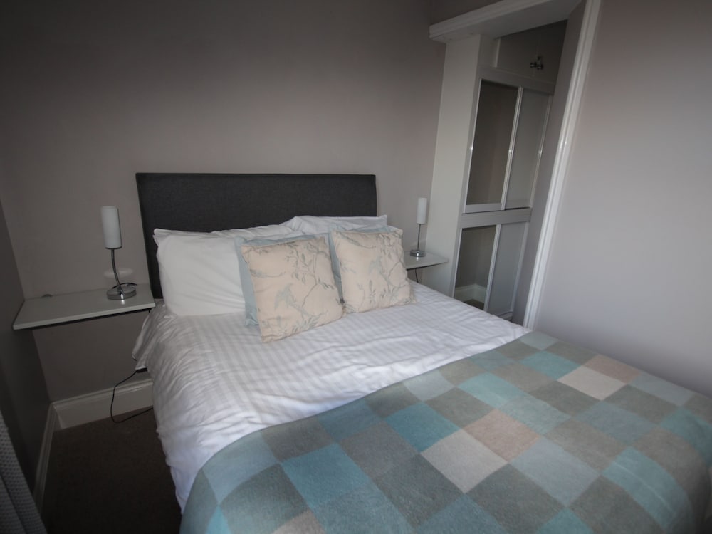 Double Room, Ensuite - Photo 1