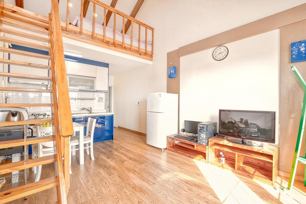 Basic Room, 1 Bedroom (Friend B ( F3 )) photo 1