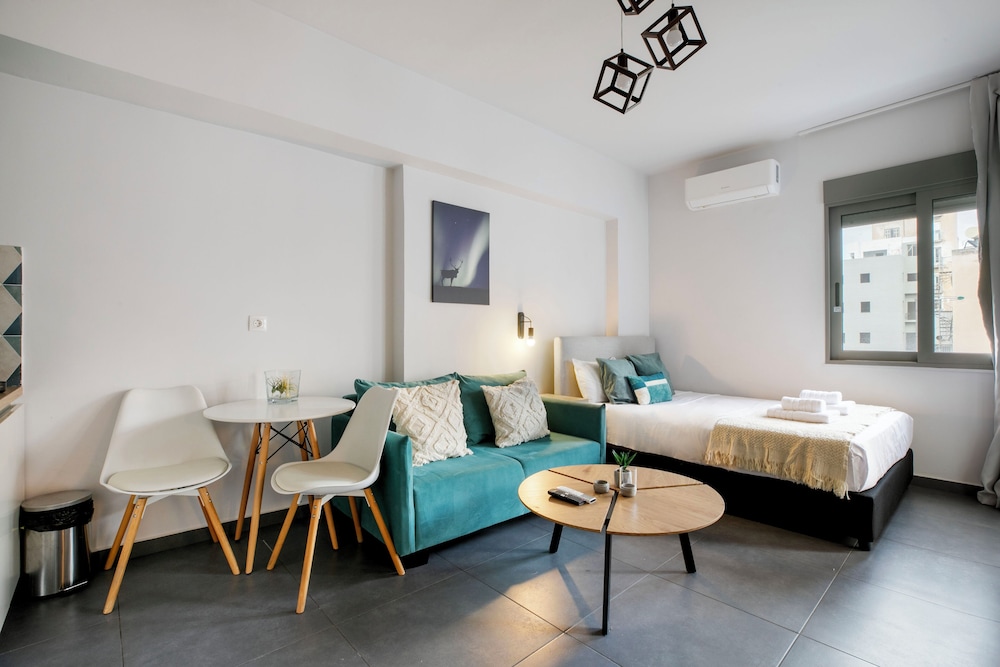 Studio, 1 Double Bed, Kitchenette, City View