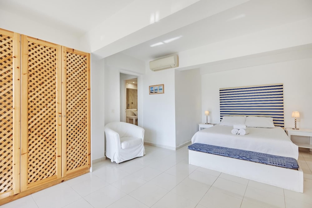 Comfort Double Room with Garden View