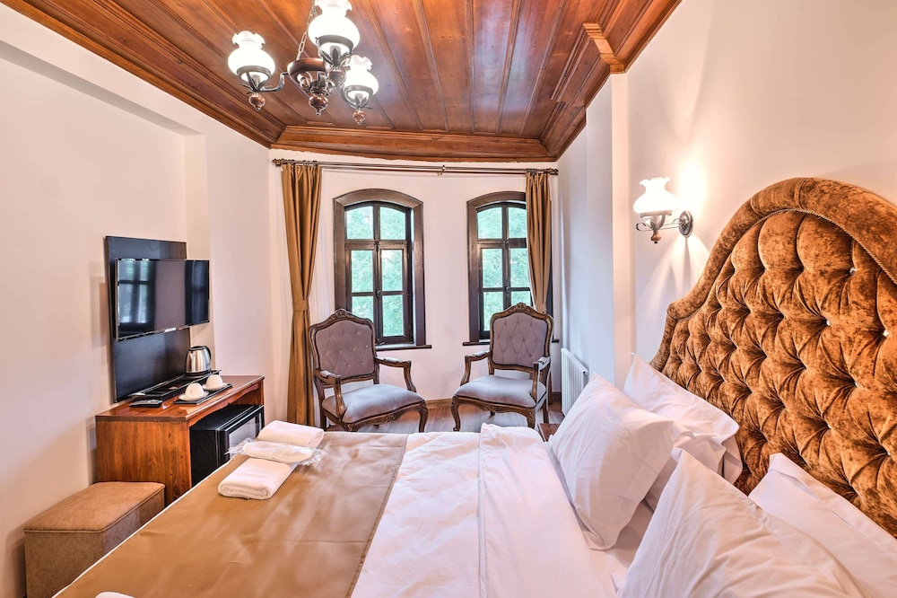 Standard Room, City View photo 1