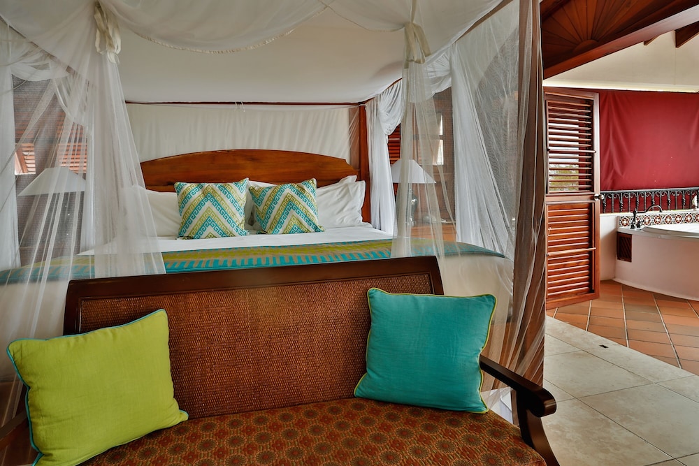 Suite, Ocean View photo 2