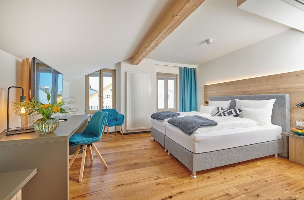 Superior Twin Room photo 3