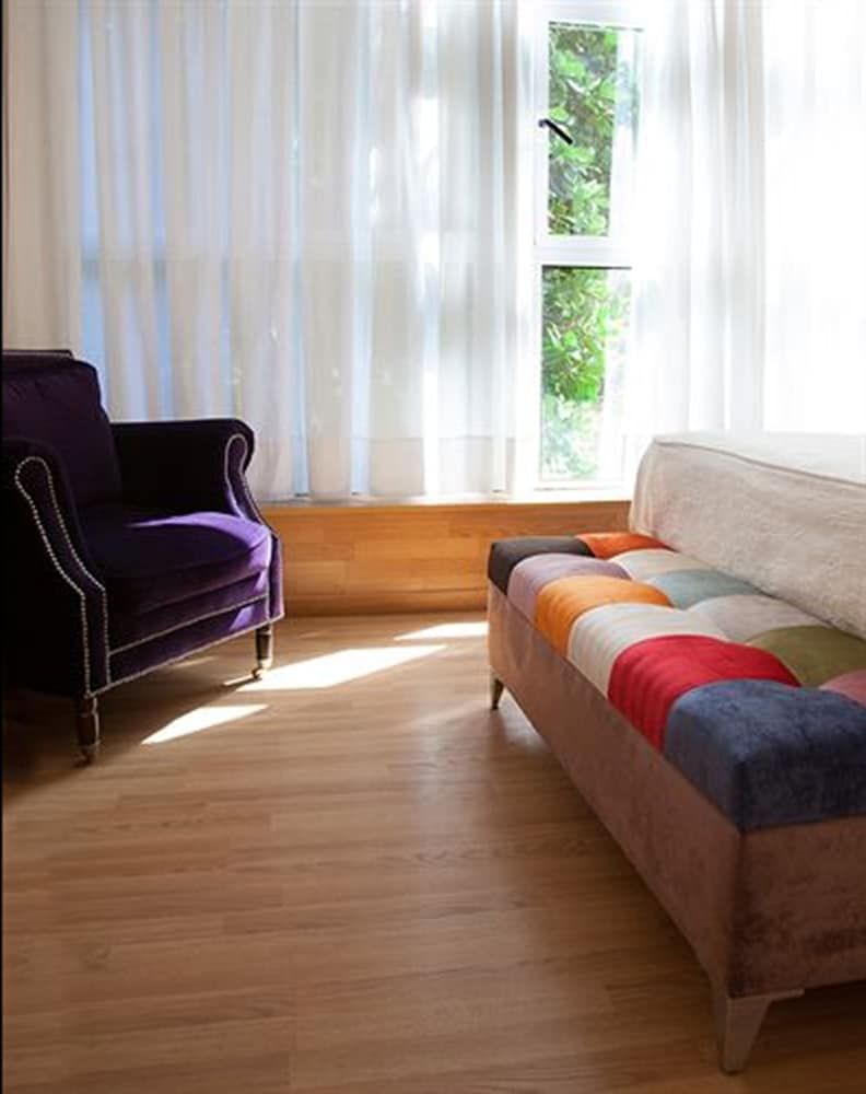 Triple Room (2 Adults and 1 Child) photo 2