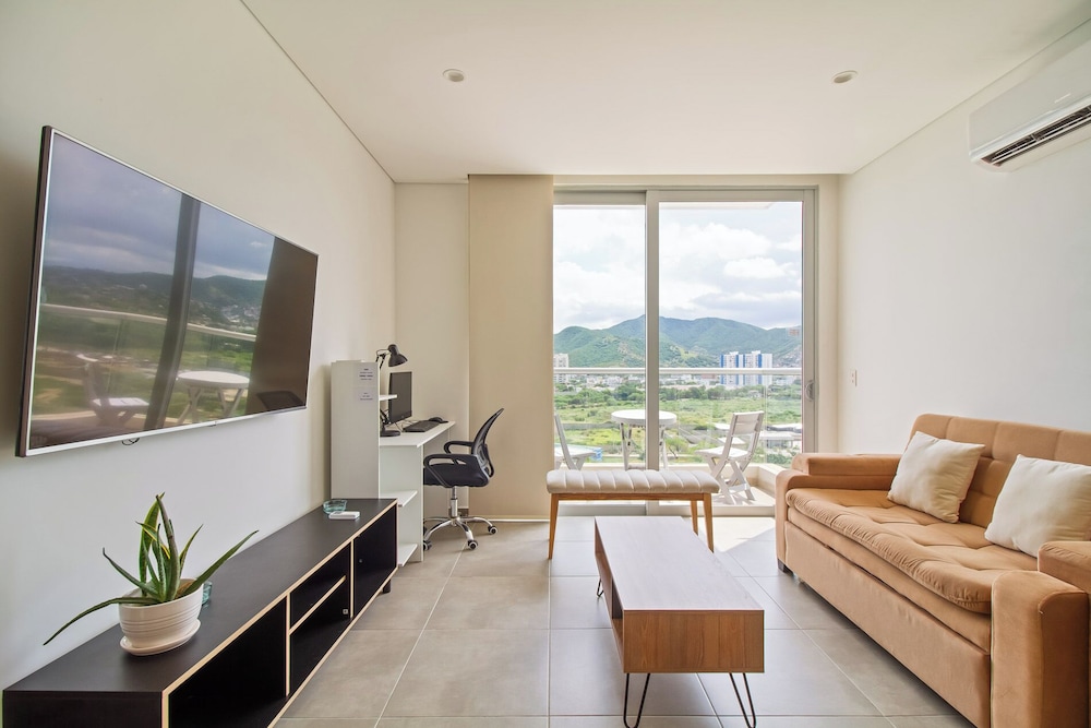 Superior Apartment, Balcony, Mountain View