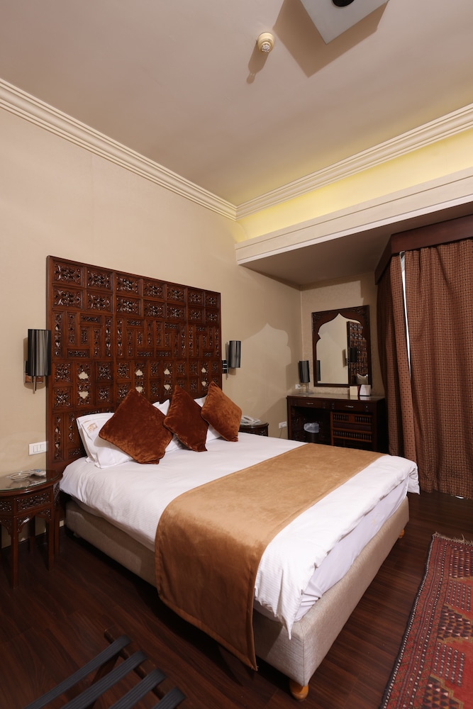 Deluxe Double Room, Balcony, Pool View photo 1